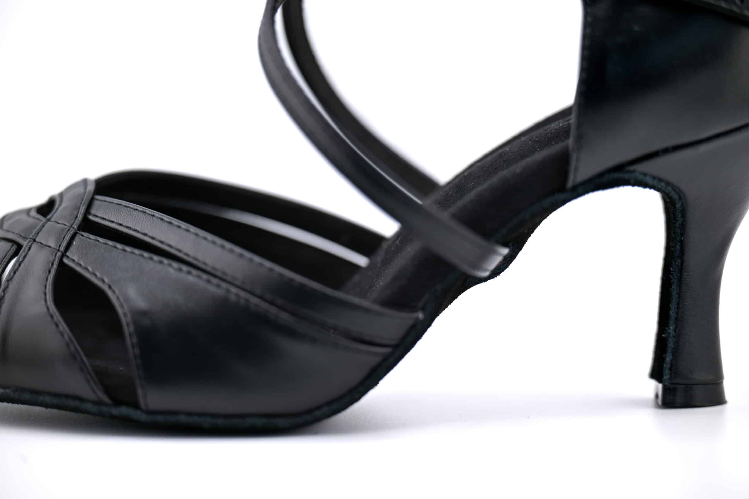 leather ballroom dancing shoes from brand Latin Dance Shoes Australia